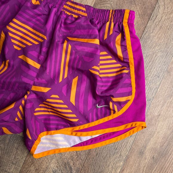 Nike Shorts Women's Size Small Purple Athletic Running Fitness Training 2613 - Picture 4 of 12